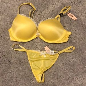 Victoria’s Secret bra and panty set